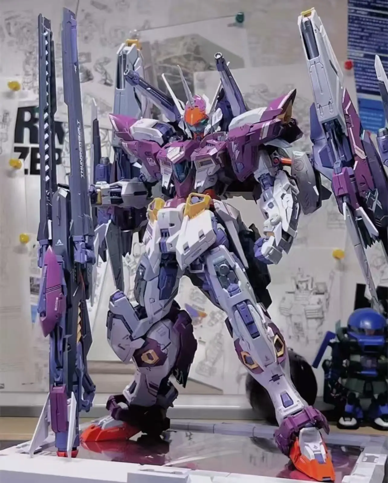 Model Kit Infinite Dimension - En stock IN ERA + MG
