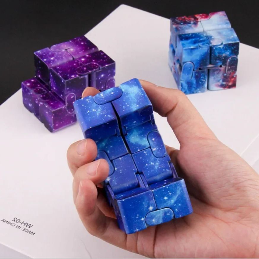 Model Kit Infinite Dimension - Cube magique à rabat infinie, jouet