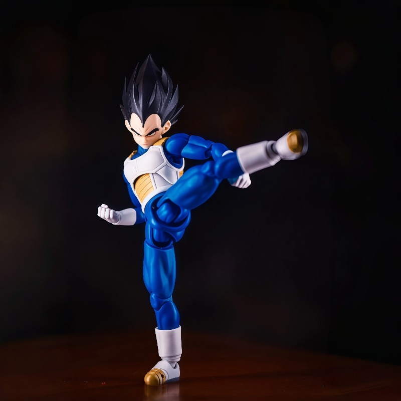 100% Original Bandai S.H.Figua - Model Kit Vegeta avis et prix