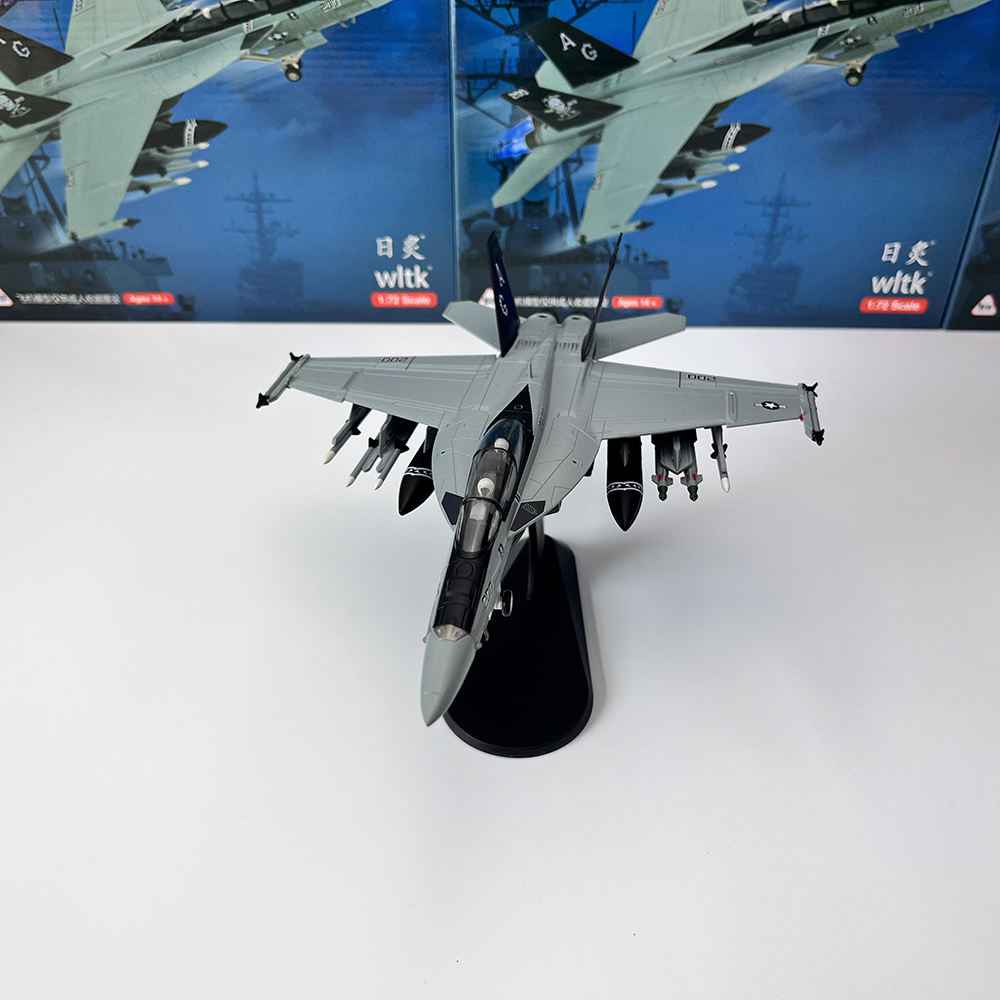 Modèle d'avion militaire F/A-1 - Model Kit Aircraft avis et prix